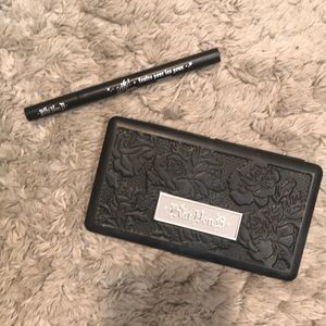 Kat Von D ‘Saint’ True Romance Palette